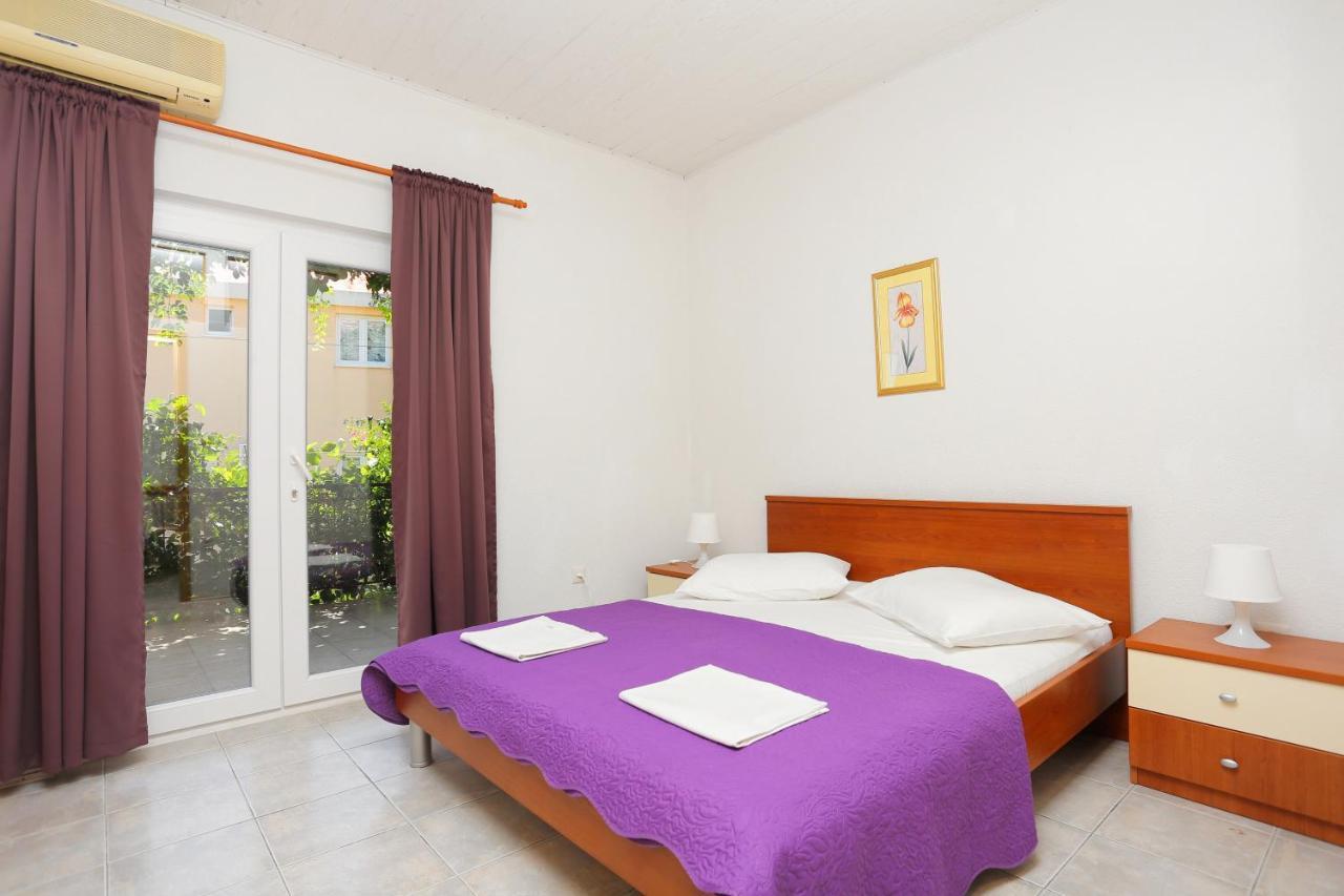 Apartments By The Sea Zivogosce - Blato, Makarska - 1057 Blato  Exterior foto